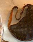 Louis Vuitton Croissant MM