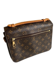 Louis Vuitton Pochette Métis