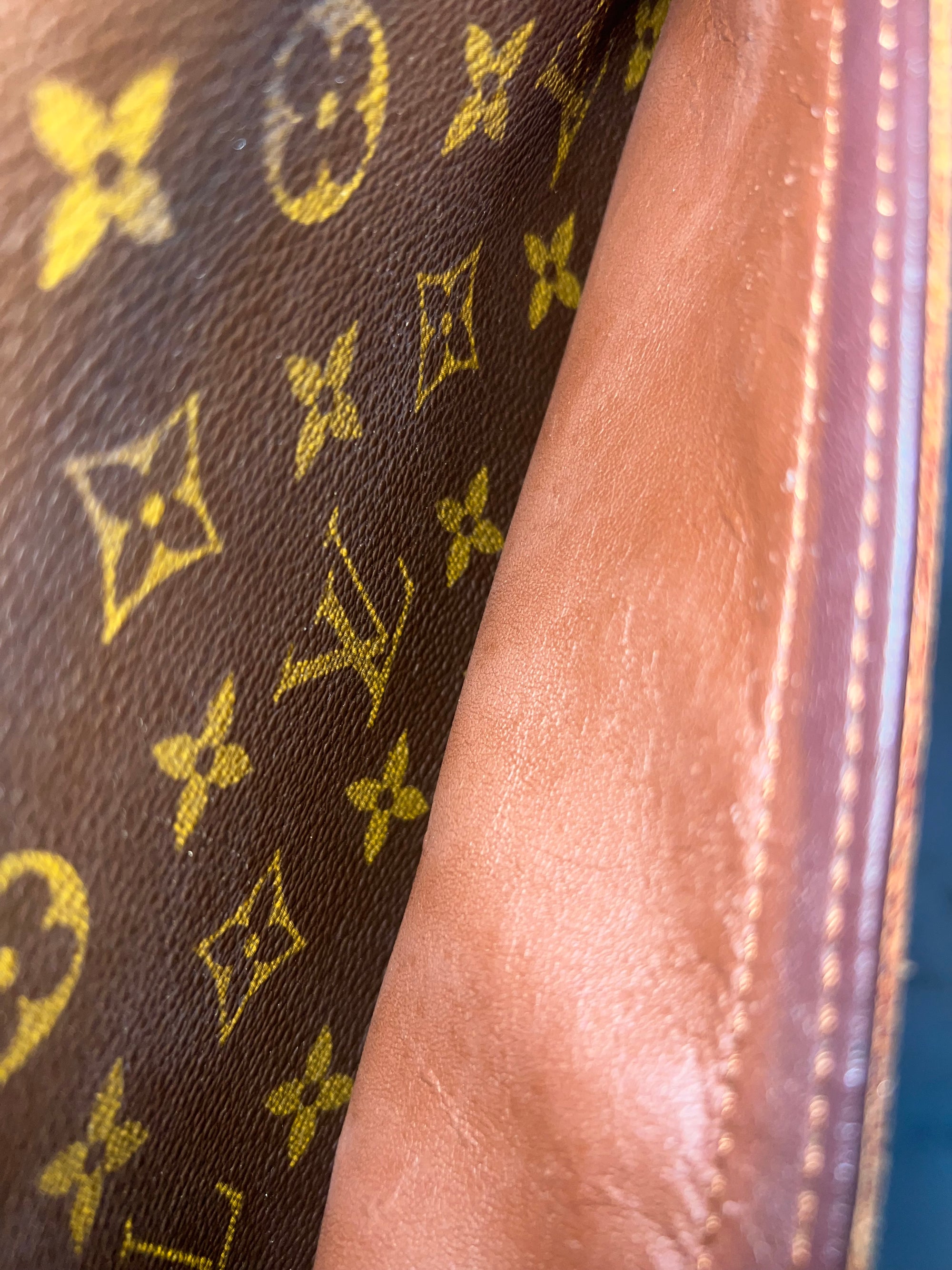 Louis Vuitton Trocadéro 27