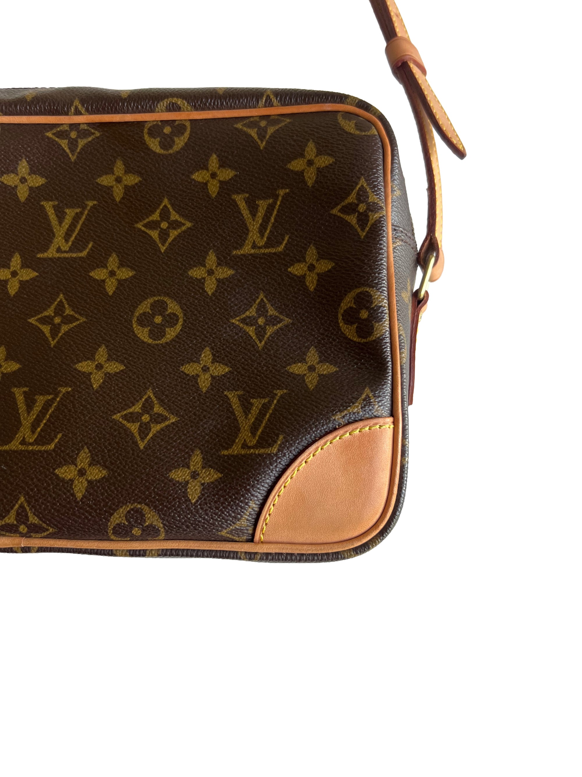 Louis Vuitton Trocadéro 27