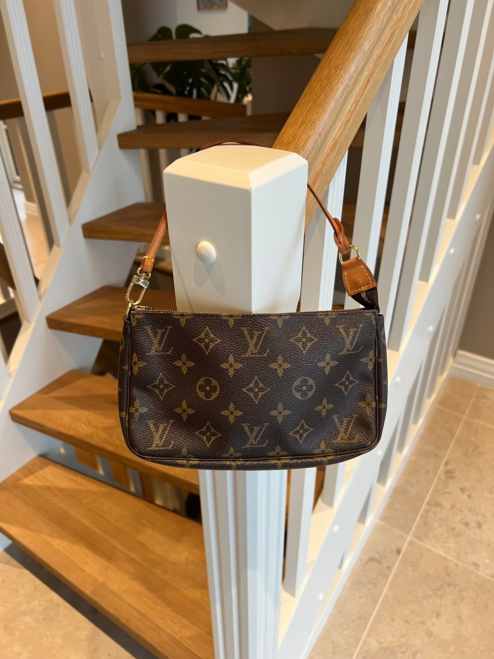 Louis Vuitton Pochette Accessoires