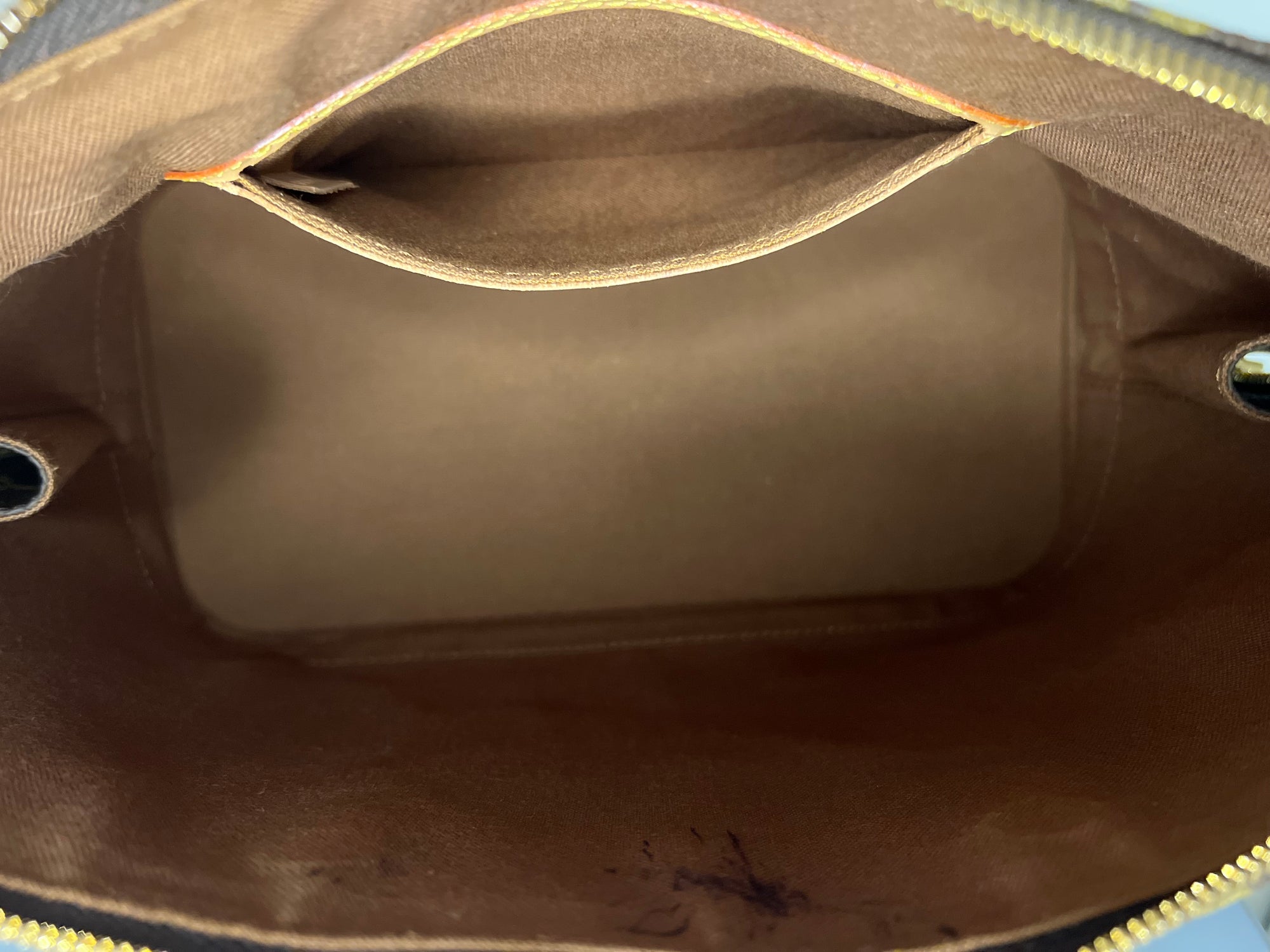 Louis Vuitton Monogram Alma PM