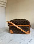 Louis Vuitton Trocadéro 27
