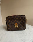 Louis Vuitton Pochette Métis