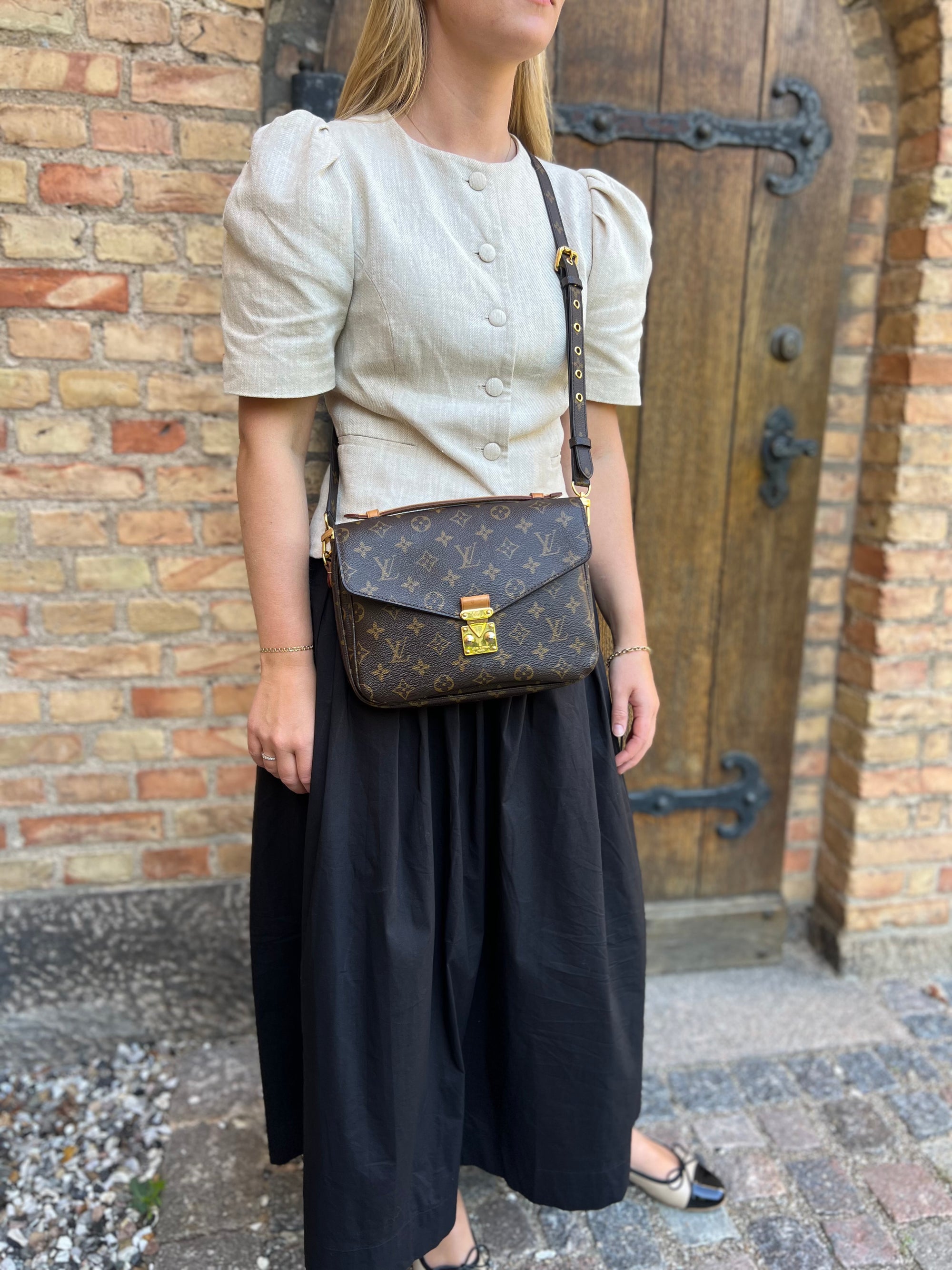 Louis Vuitton Pochette Métis