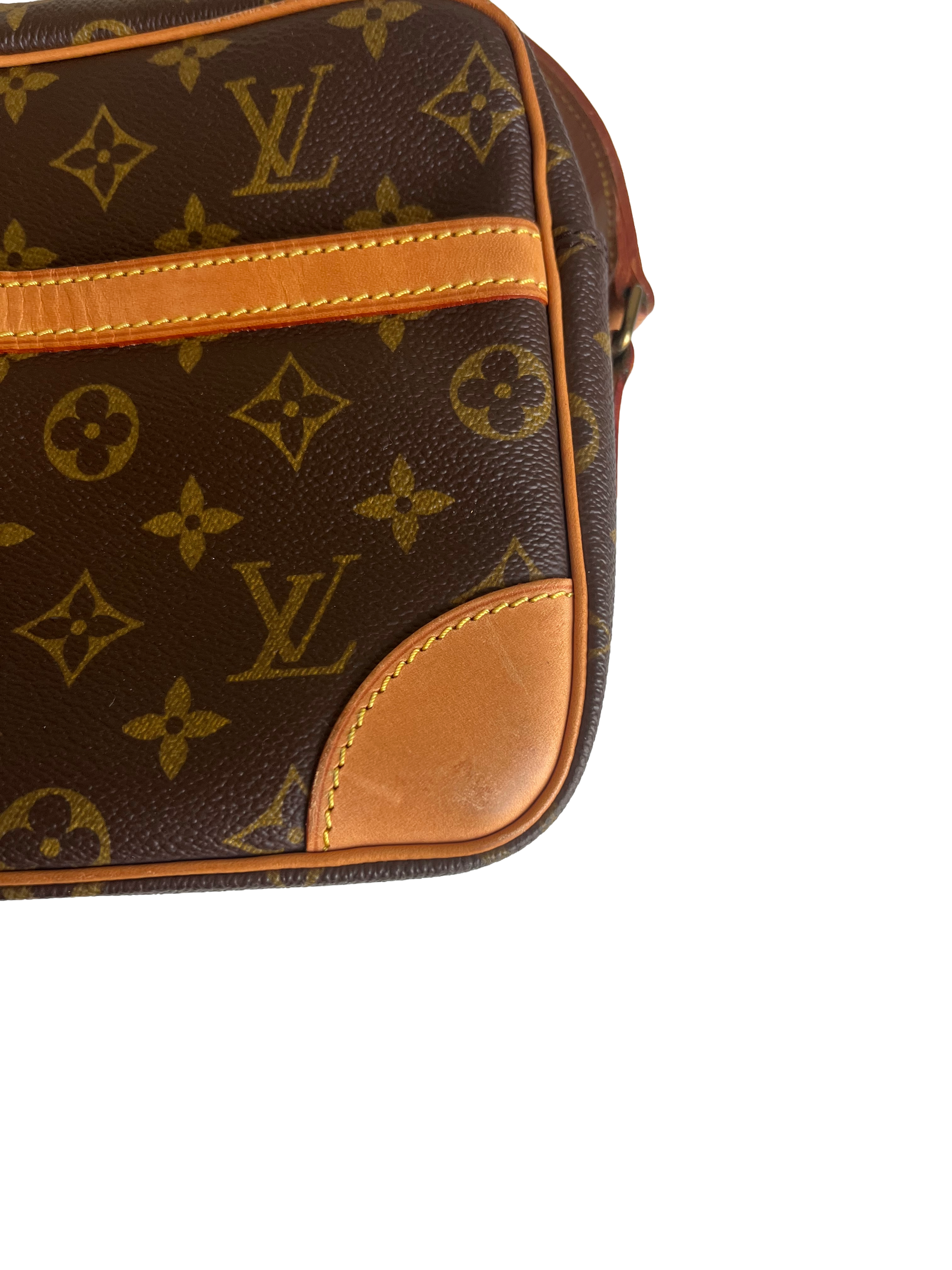 Louis Vuitton Trocadéro 27