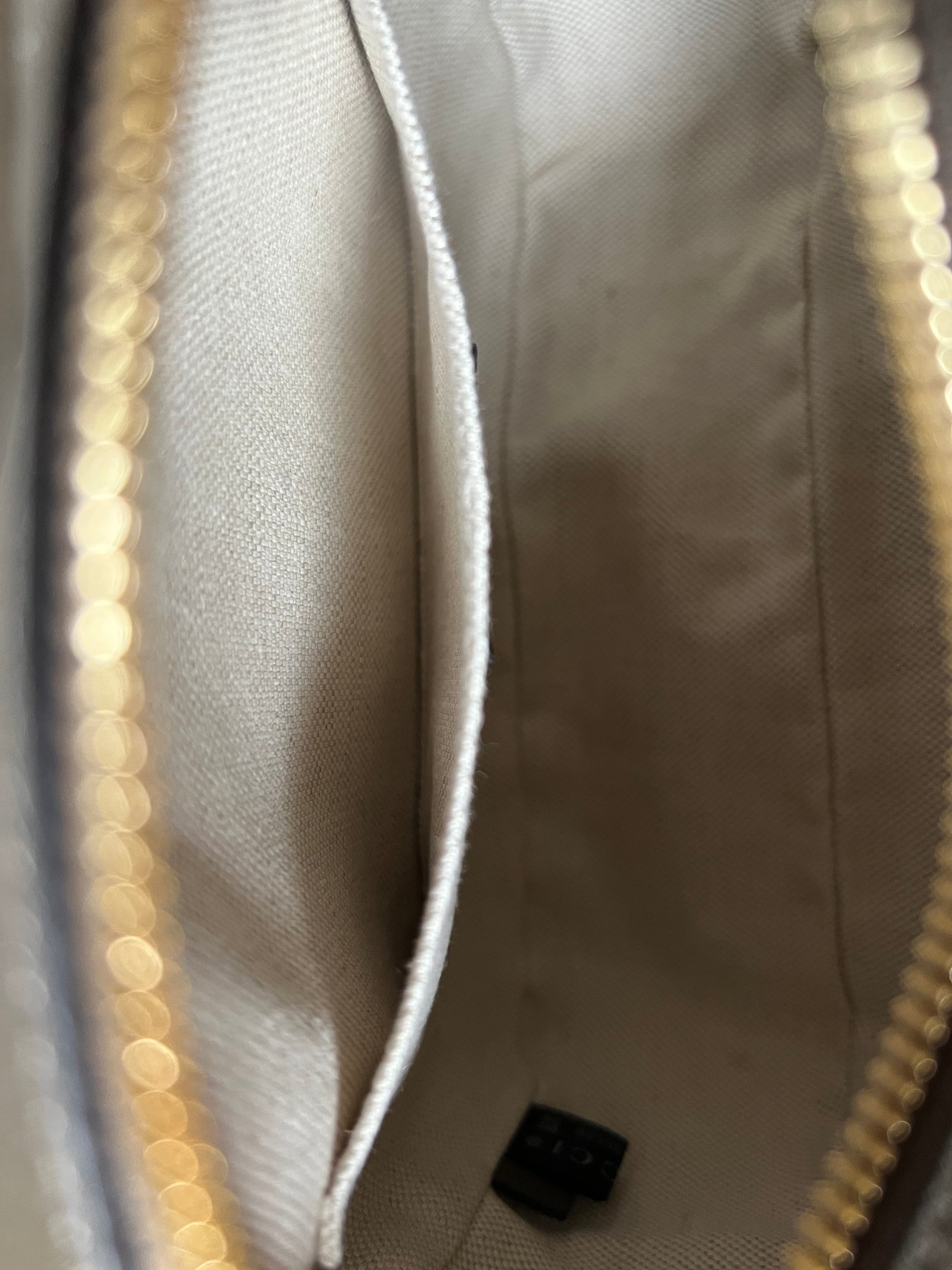 Gucci Blondie Small Shoulder Bag