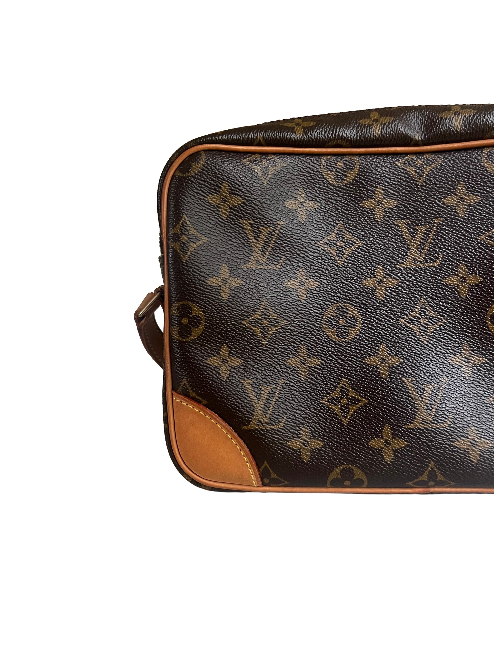 Louis Vuitton Trocadéro 27