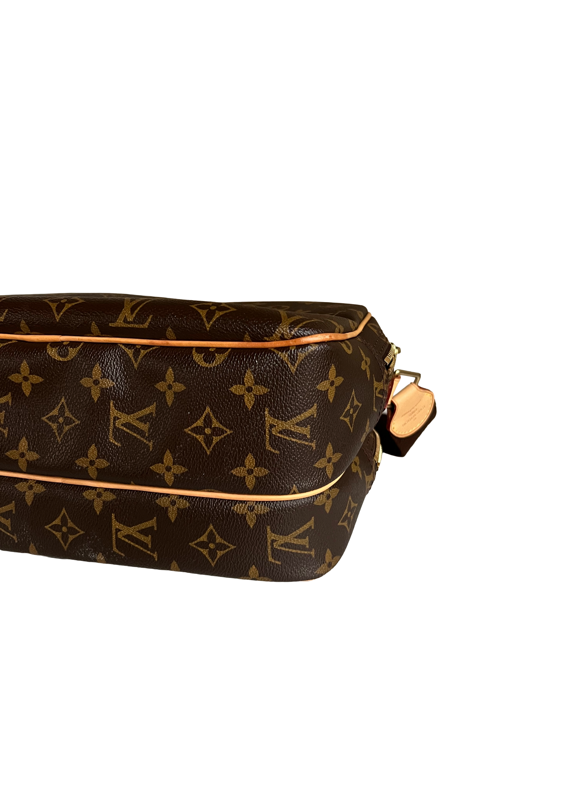 Louis Vuitton Reporter PM