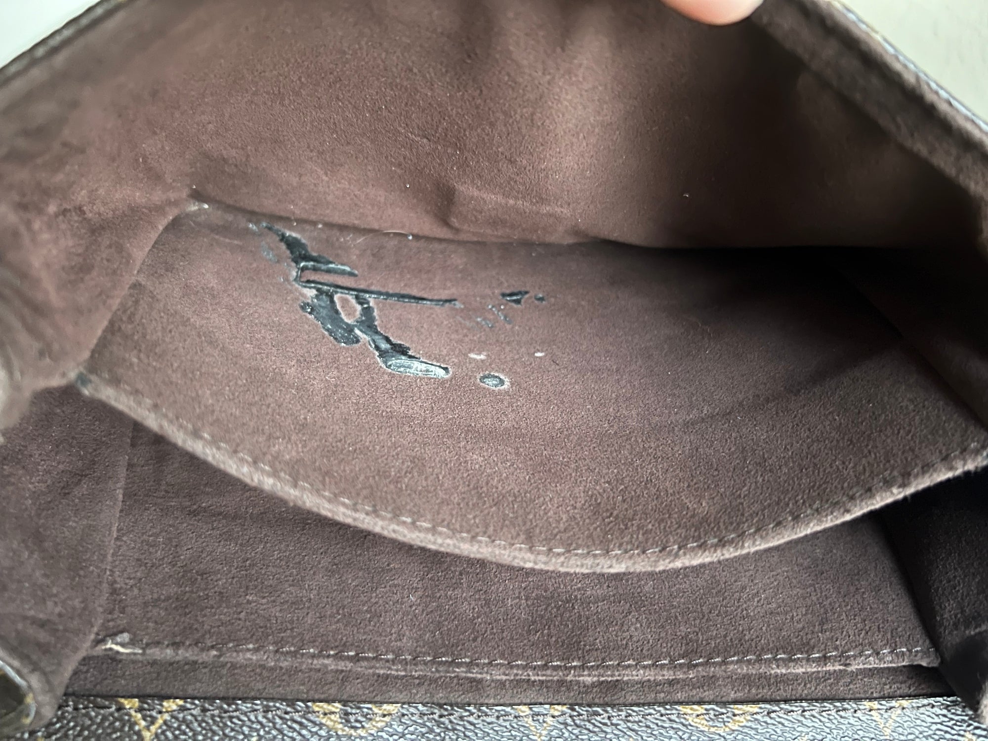 Louis Vuitton Pochette Métis