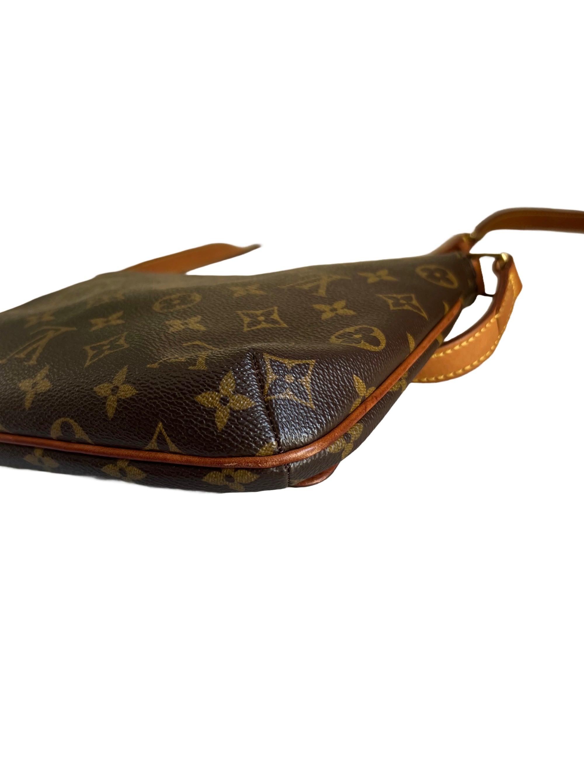 Louis Vuitton Musette Tango Long Strap