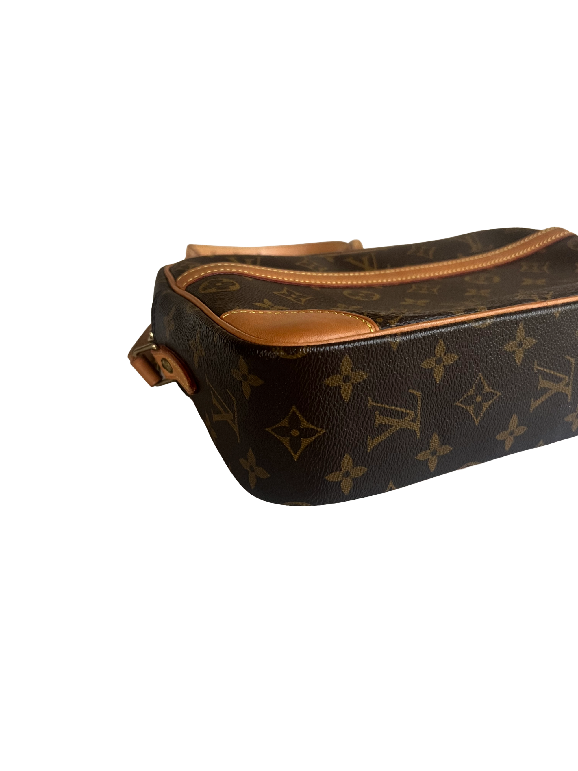 Louis Vuitton Trocadéro 27