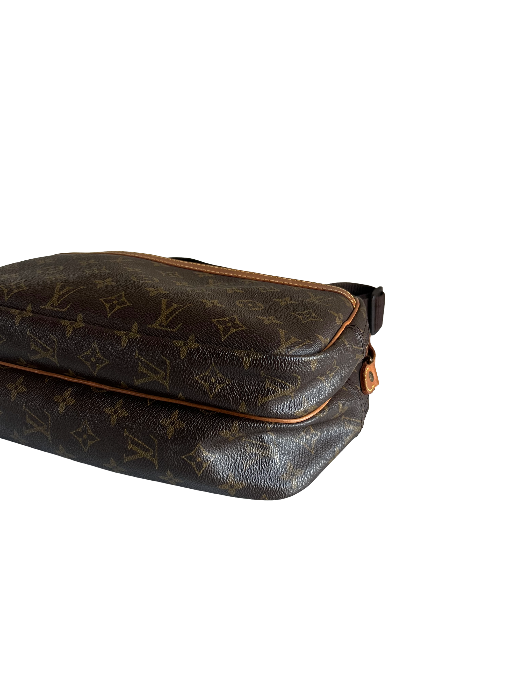Louis Vuitton Reporter PM