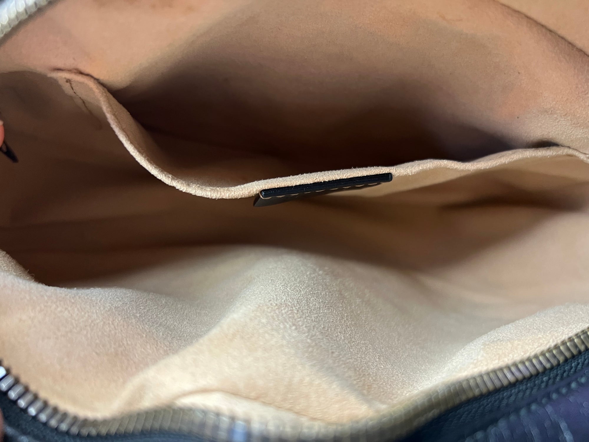 GG Marmont Small Shoulder Bag