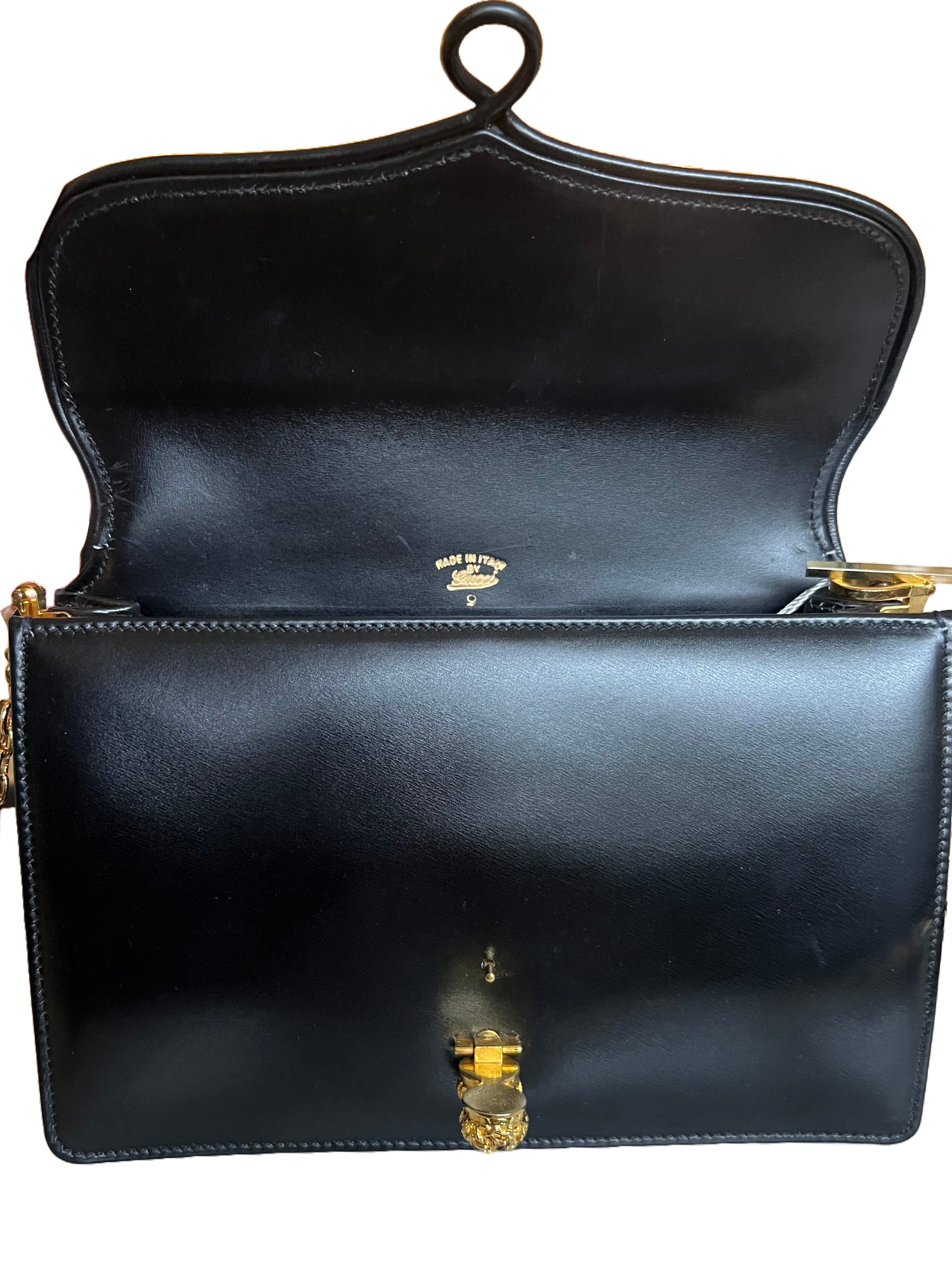 Vintage Gucci Chain Shoulder Bag