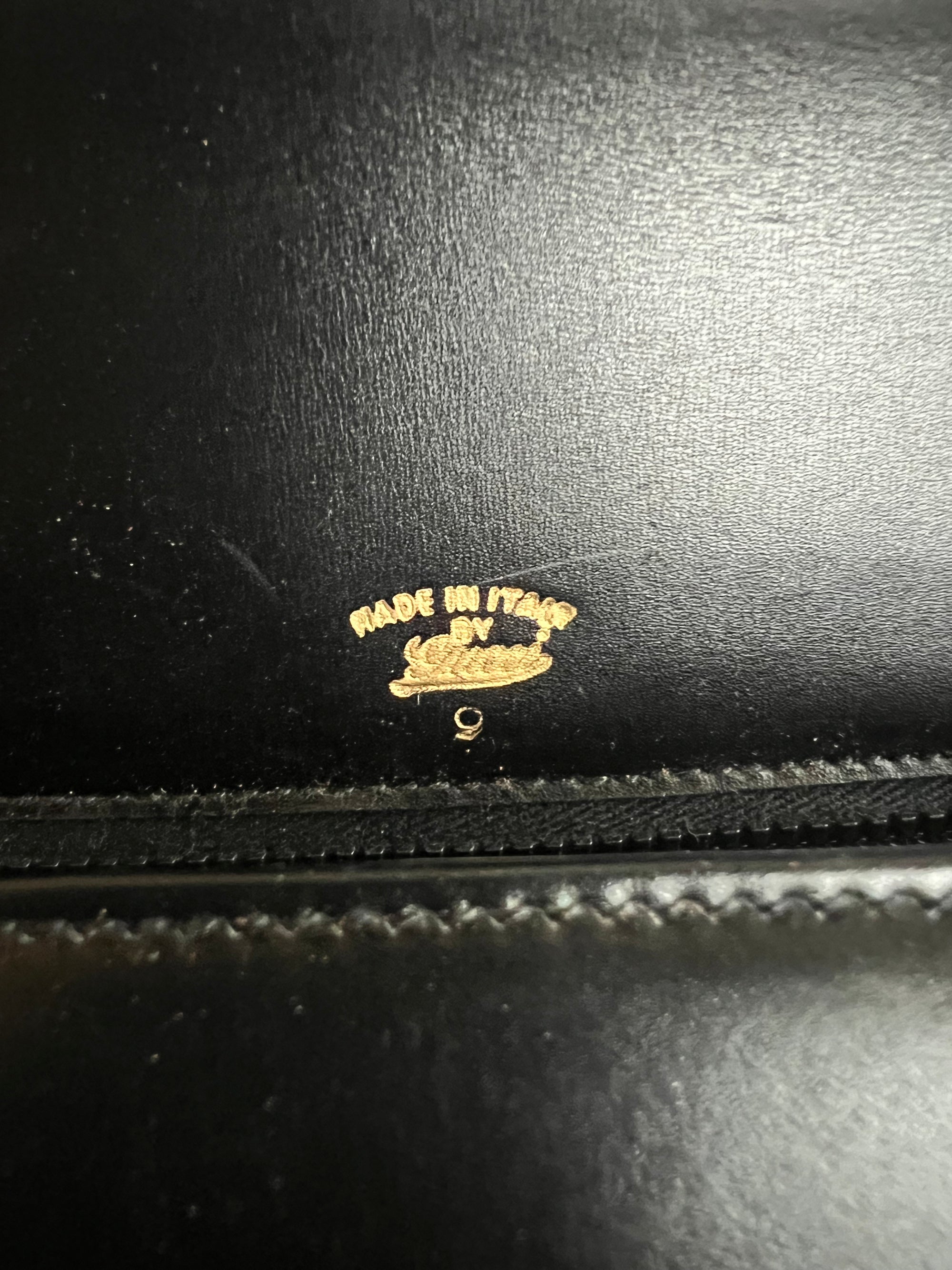 Vintage Gucci Chain Shoulder Bag