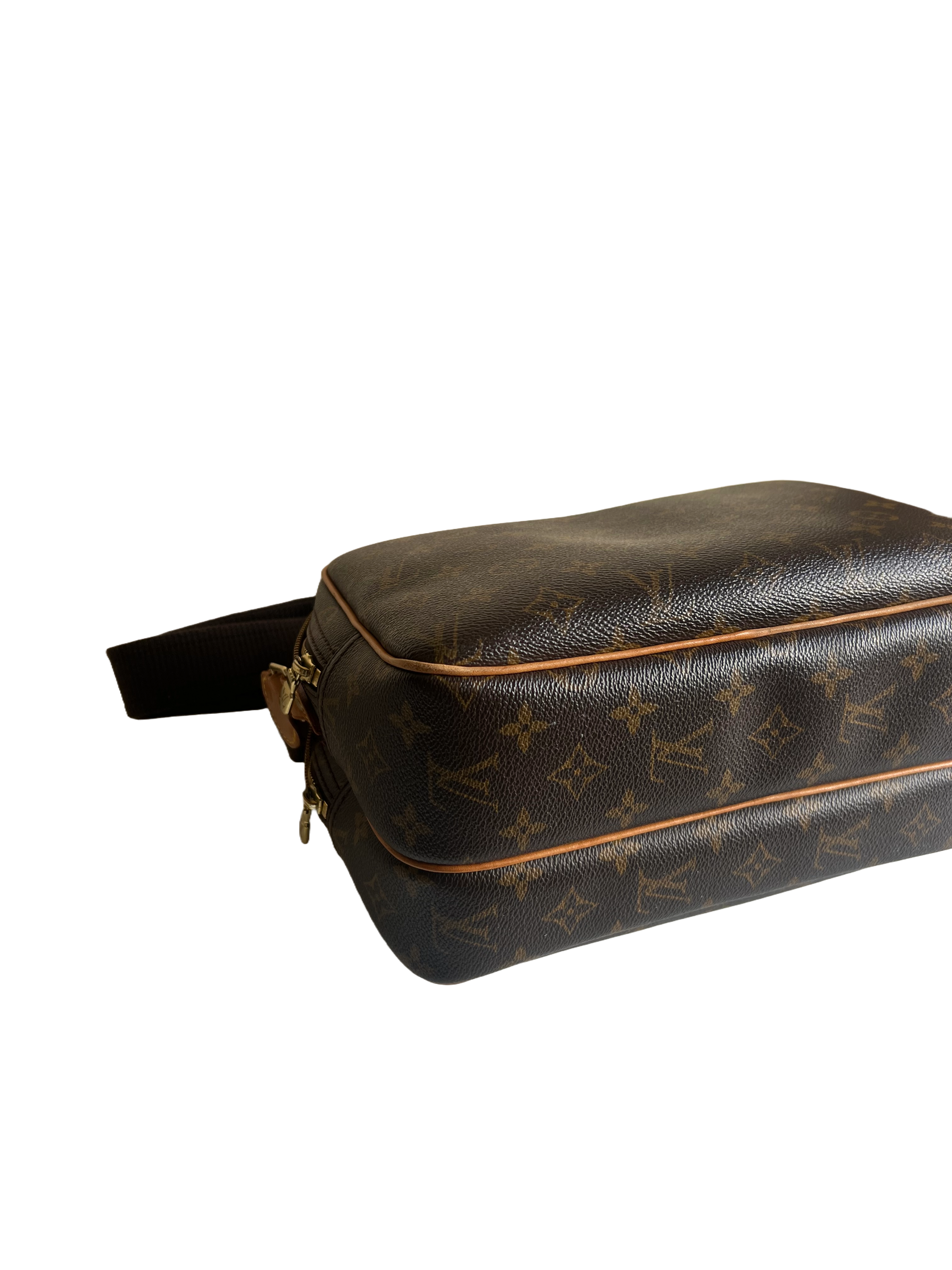 Louis Vuitton Reporter PM